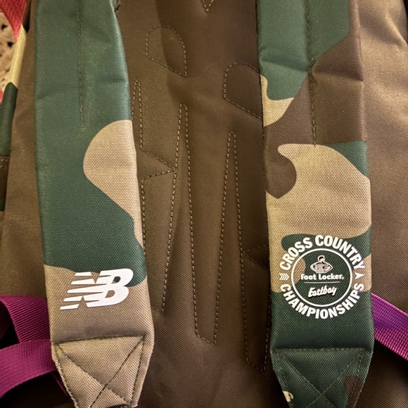New Balance Cross Country 2018 Limited Foot Locker Camo Padded Backpack nwot - Picture 4 of 13